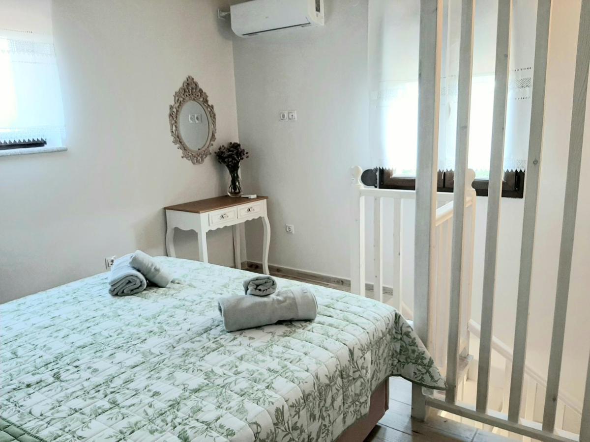 Paliokaliva Home Roussopoulio Ngoại thất bức ảnh